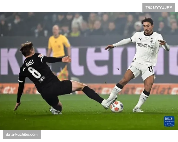 门兴格拉德巴赫主场草皮完成更换，周末联赛将启用人造草混合系统